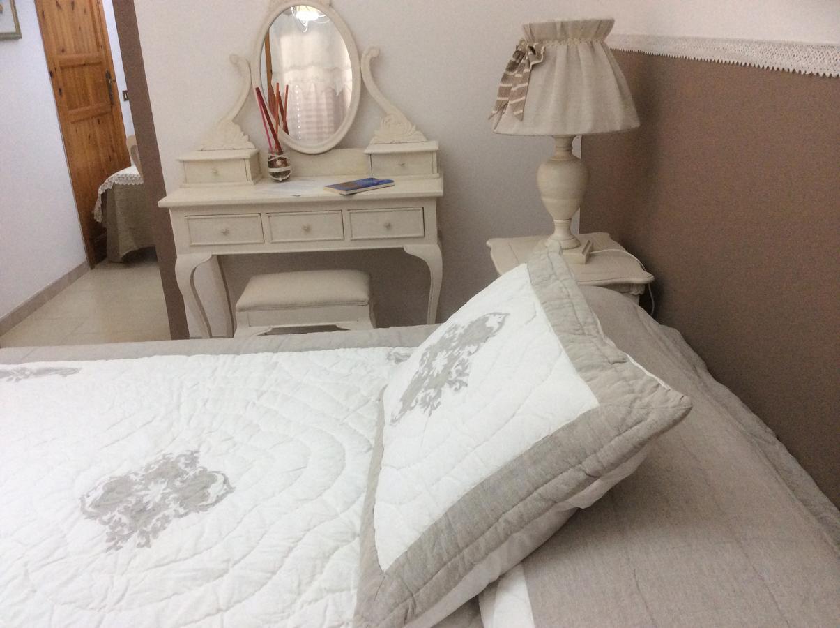 Ifioridisicilia Bed & Breakfast Campofelice Di Roccella Luaran gambar