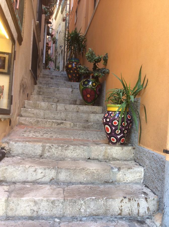 Ifioridisicilia Bed & Breakfast Campofelice Di Roccella Luaran gambar